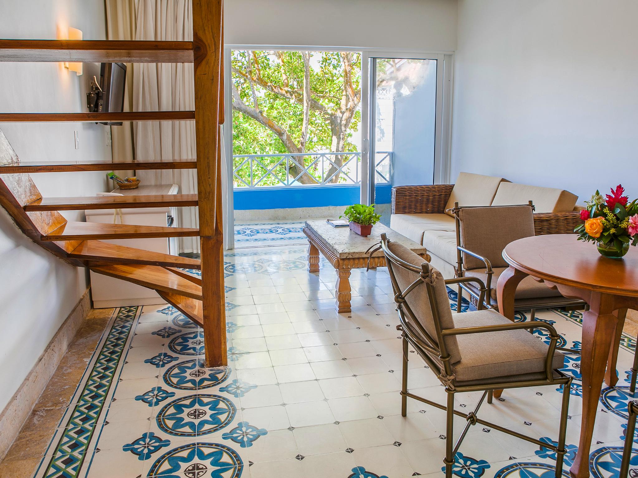 Hotel Las Americas Casa De Playa Cartagena Exterior foto A suite at the hotel